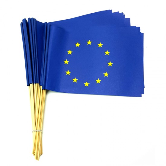 Хартиено знаме на Европейски съюз с дървена клечка