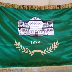 Двулицево училищно знаме от сатен с ресни