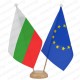 Настолна стойка от дърво с две знамена Настолна стойка от дърво с две знамена