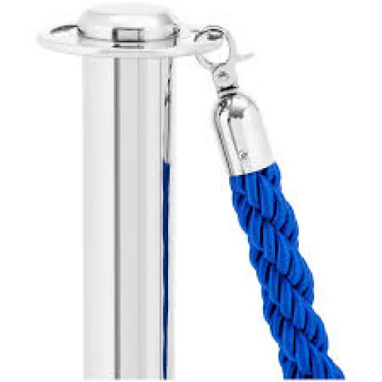 Комплект две сребристи ограничителни колчета с едно усукано синьо въже