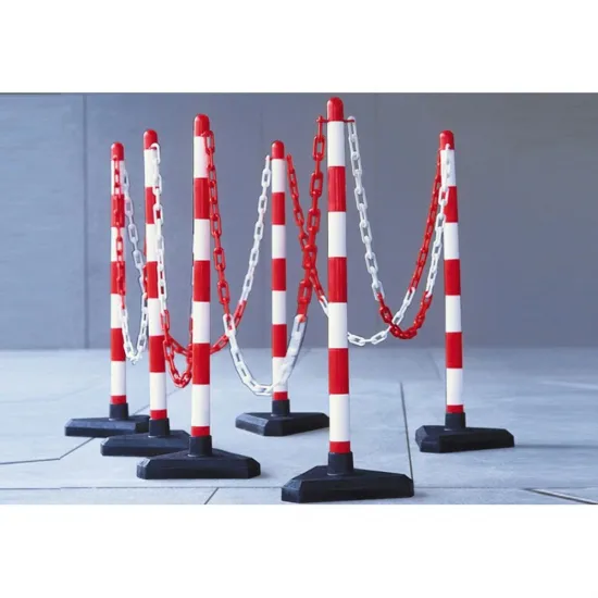 Триъгълна основа с цимент за ПВЦ разделително колче.