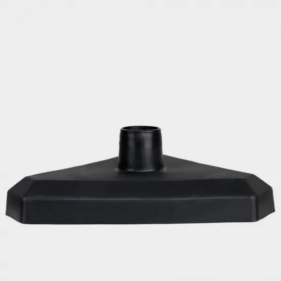 Триъгълна основа с цимент за ПВЦ разделително колче.